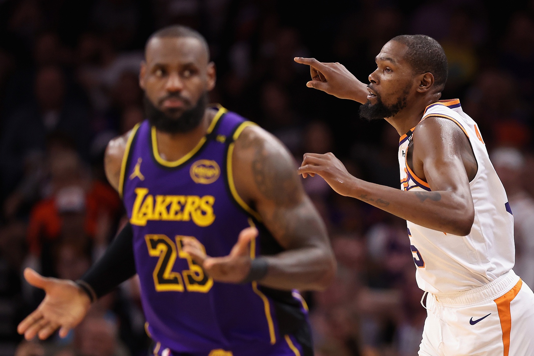 华体会体育-美媒评现役NBA锋线球员TOP10：詹杜卡领跑，火箭新秀阿门跻身前十